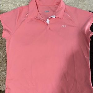 Reebok Pink Tees shirt for ladies.Size XL